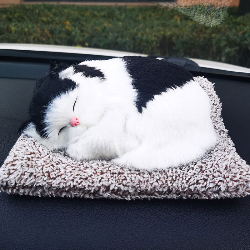 Lifelike Cat Bamboo Charcoal Bag Car Accessories